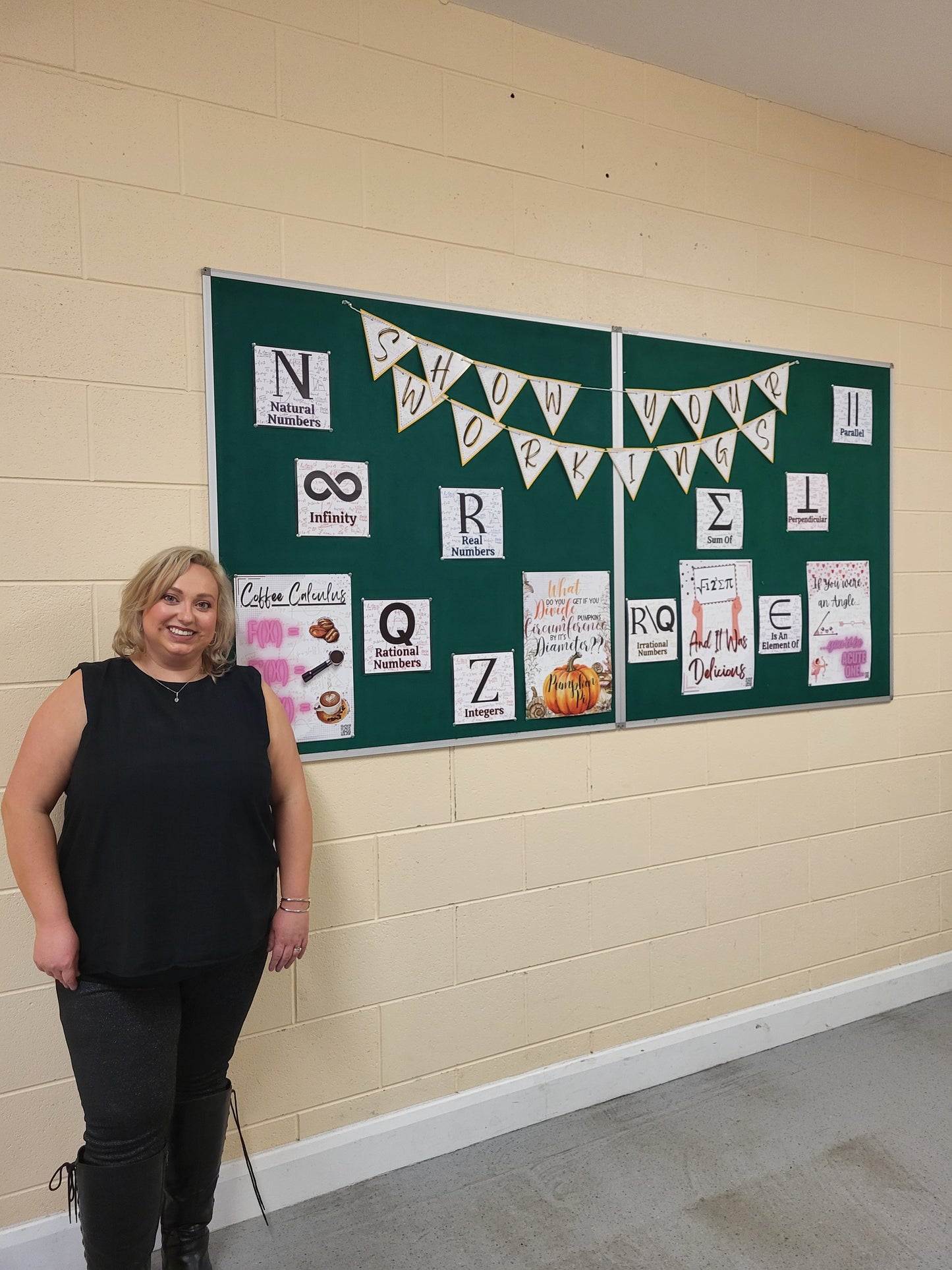 "Show Your Workings" Maths Classroom Bunting - Printed
